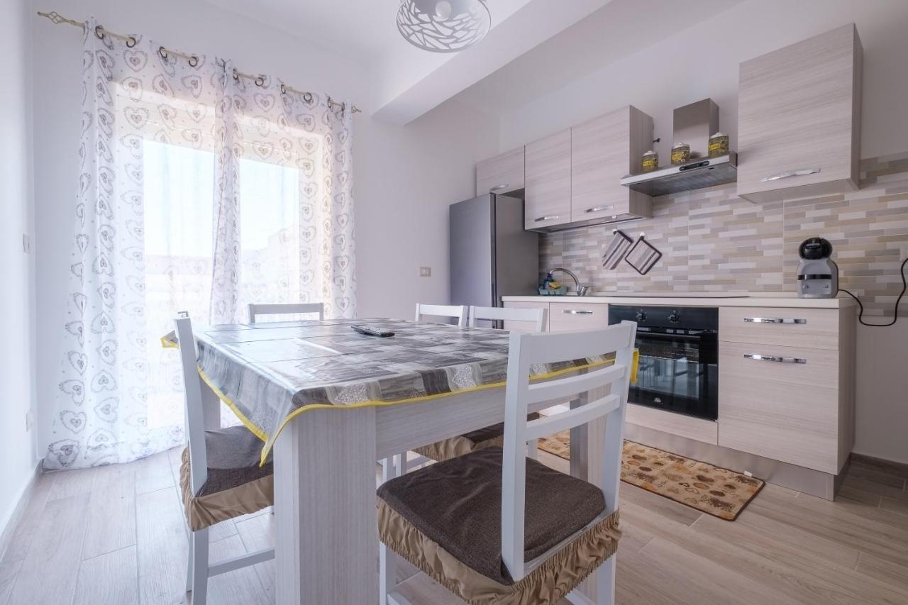Апартаменти Damilhouse 4 Мессіна Екстер'єр фото