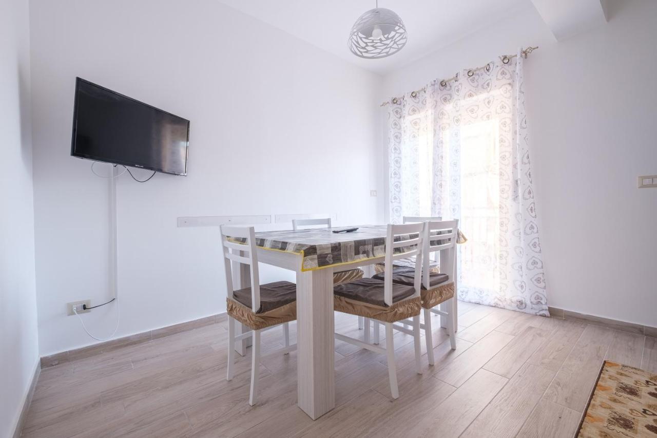 Апартаменти Damilhouse 4 Мессіна Екстер'єр фото